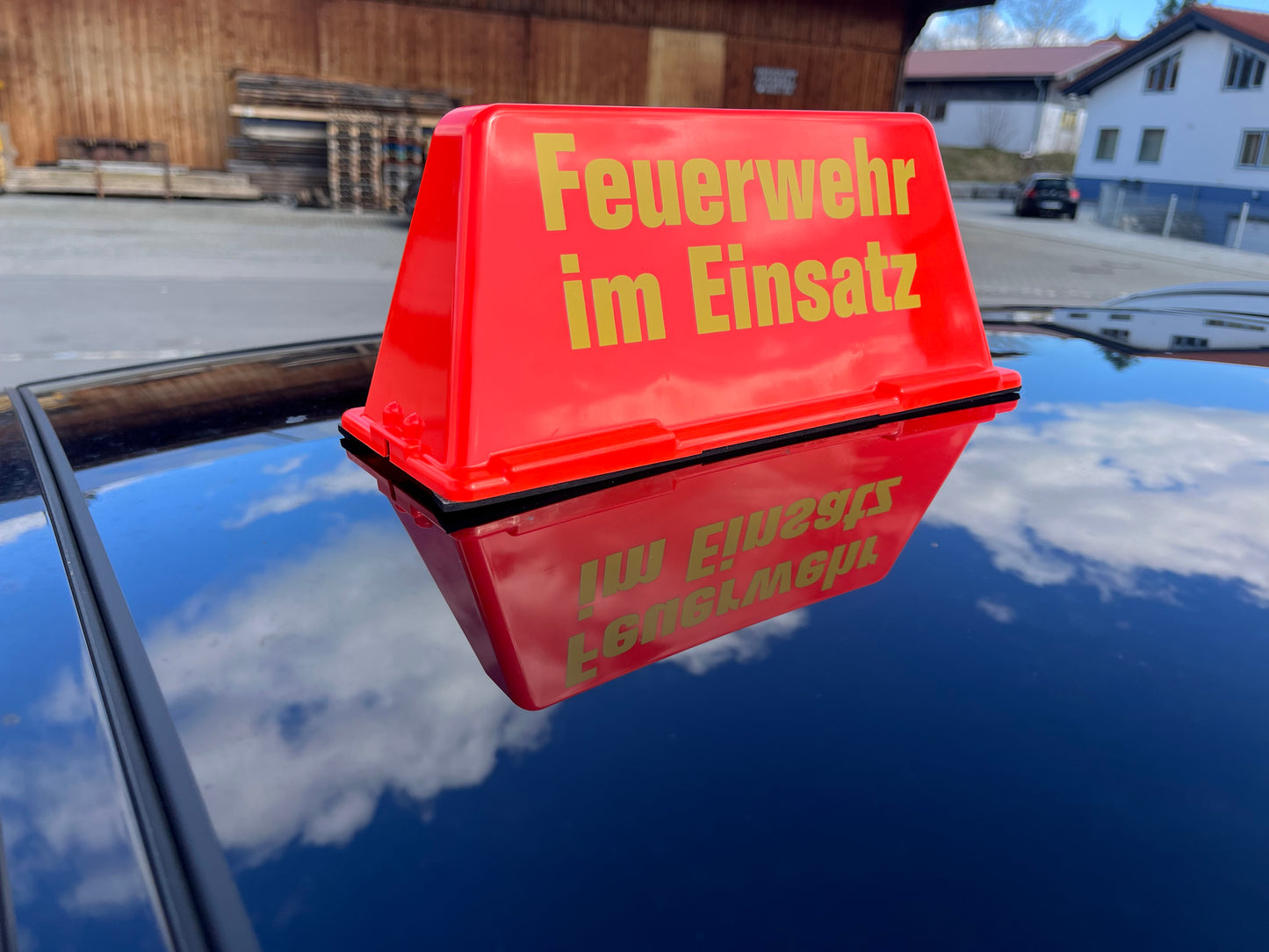 Dachaufsetzer "Feuerwehr im Einsatz" leuchtrot